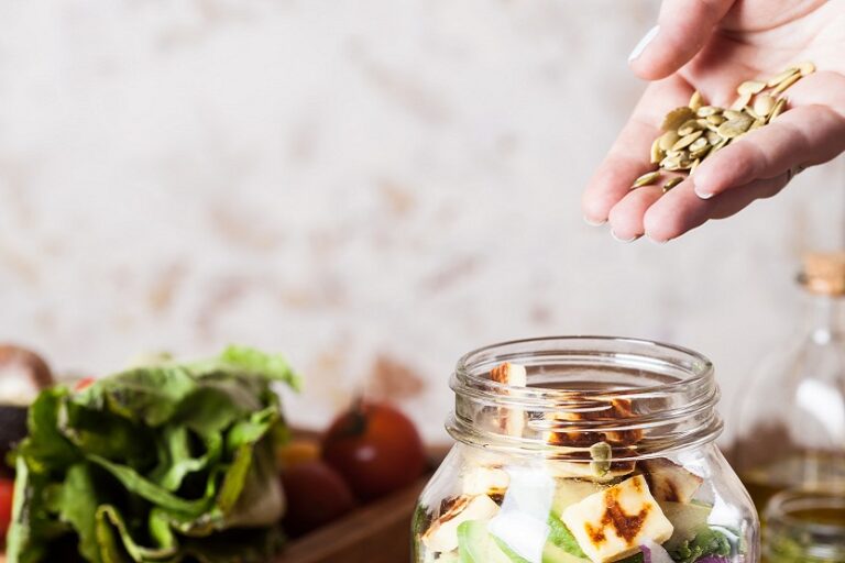 Aceite de lino - Unsplash Mariana Medvedeva