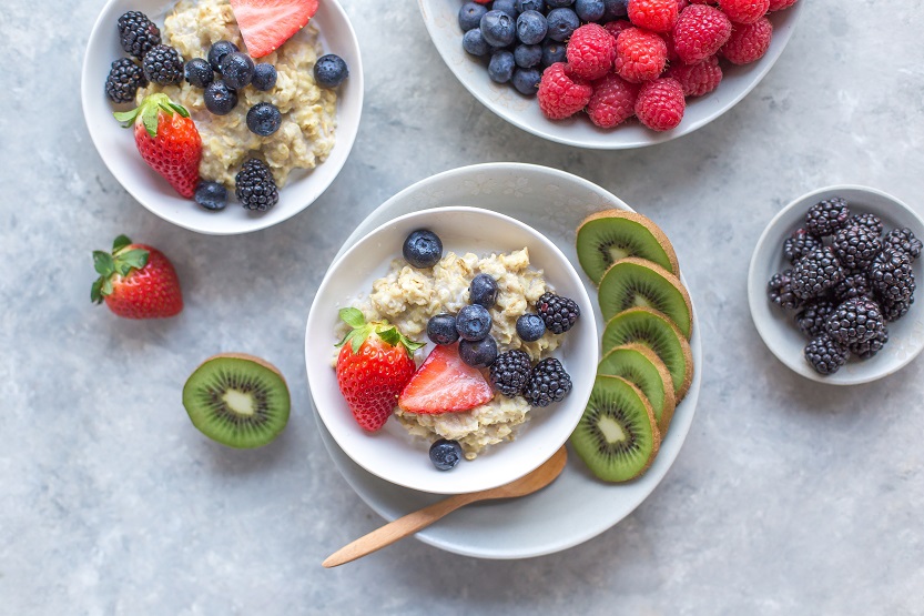 Avena con frutas - Unsplash Melissa Belanger