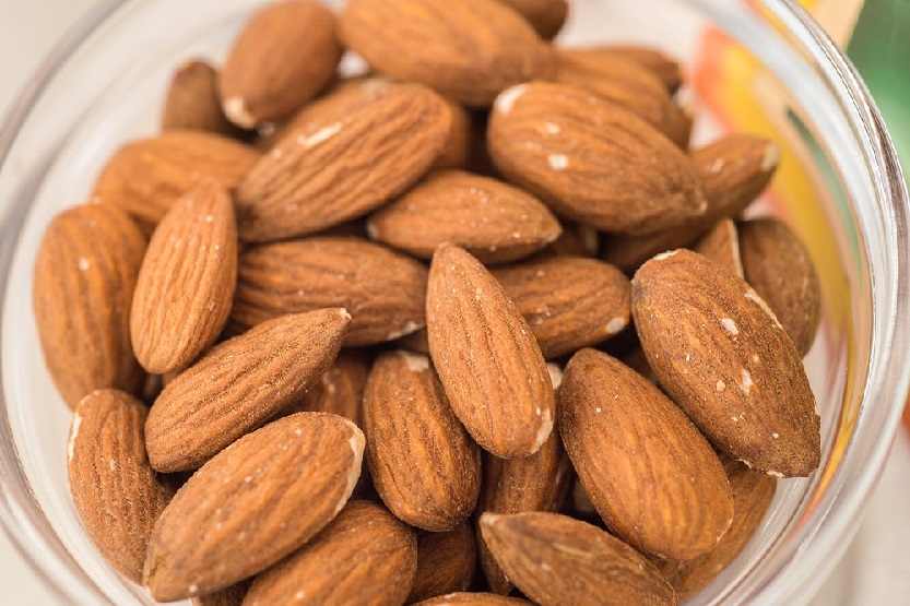 En este momento estás viendo La almendra, un fruto seco extraordinario