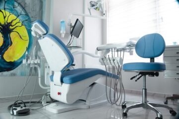 Saca el implantólogo que llevas dentro