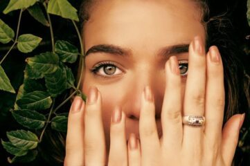 ¿Cómo conseguir la manicura perfecta en casa? Guía