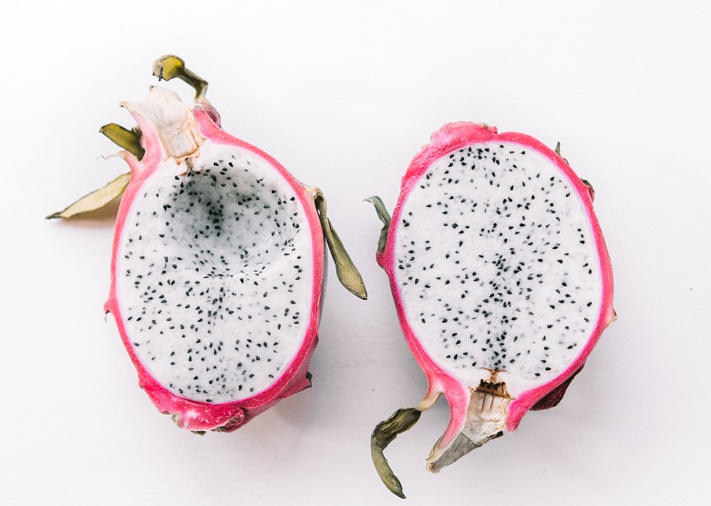 Pulpa fruta del dragón - Unsplash Maddi Bazzocco