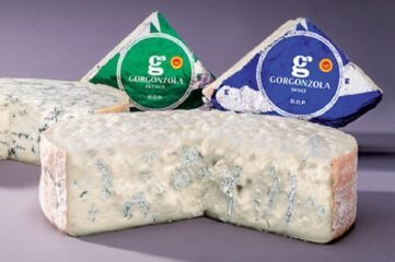 Gorgonzola, el queso azul italiano