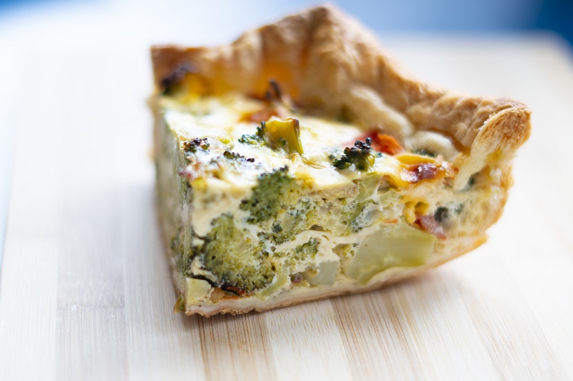 Lee más sobre el artículo Quiche de brócoli y queso