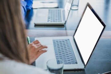 Los retos de la traducción odontológica: terminología especializada y procedimientos complejos